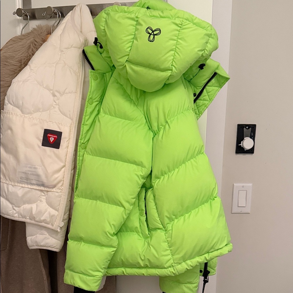 TNA | Neon Lime Green | Super Puff | Size Small
